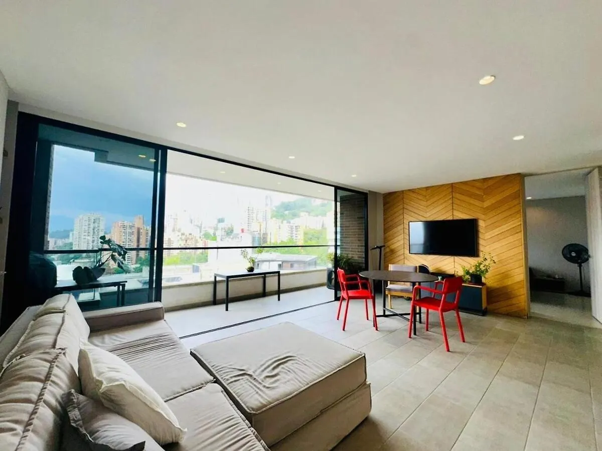 Lejlighed The Best Location In Poblado Air Conditioning Medellín