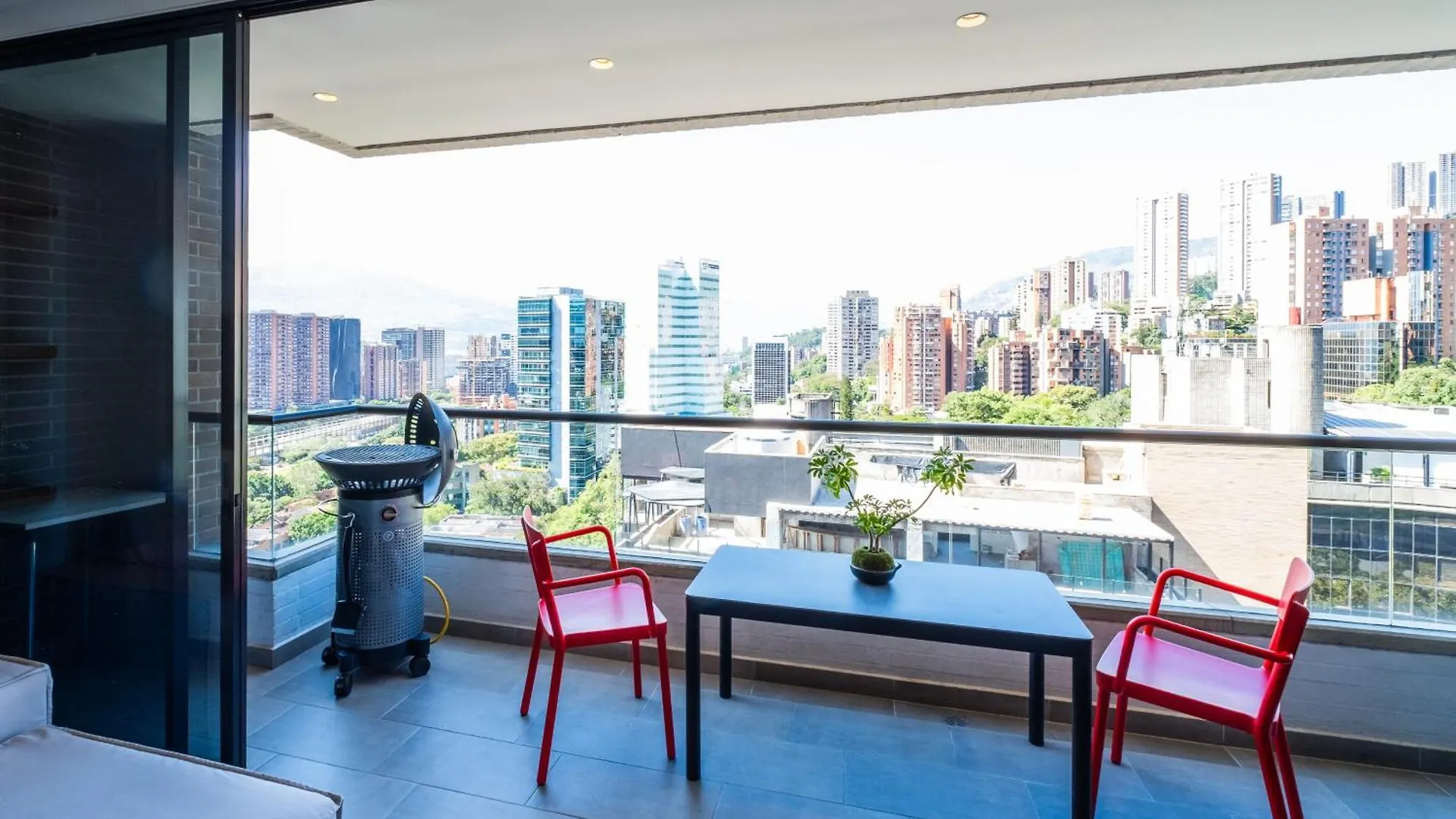 The Best Location In Poblado Air Conditioning Medellín 0*,  Colombia