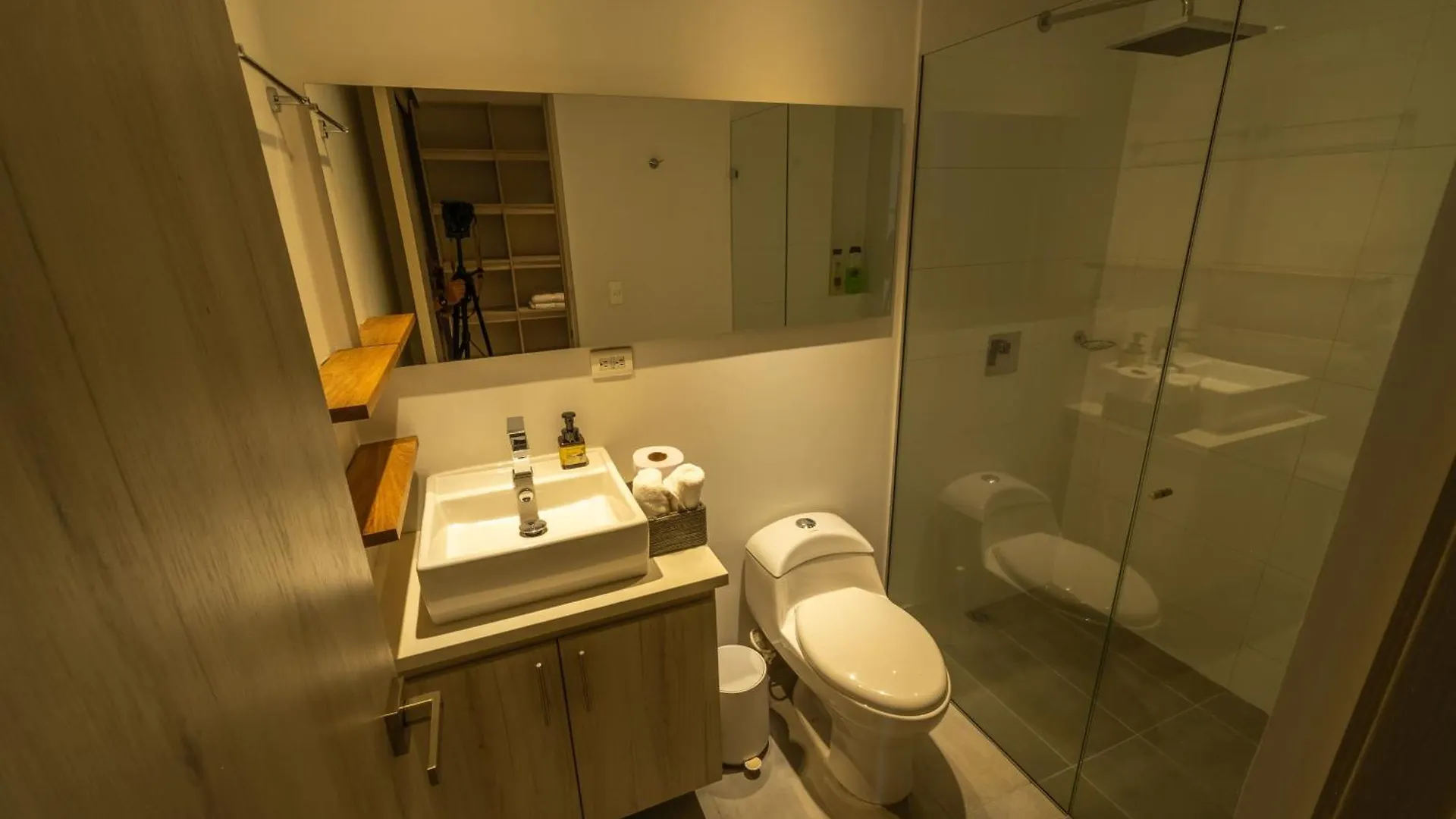 The Best Location In Poblado Air Conditioning Medellín 0*,