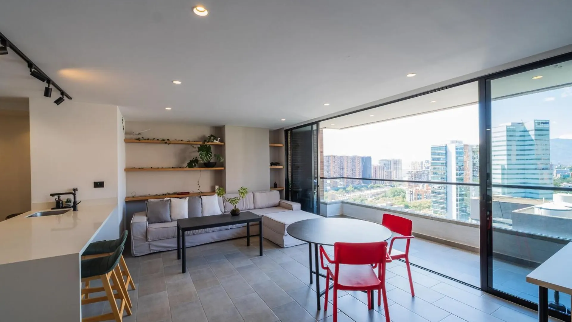 The Best Location In Poblado Air Conditioning Medellín Lejlighed